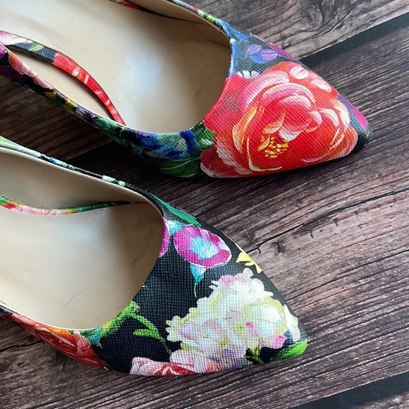 MY DELICIOUS | Mitten Black Floral Print D’Orsay Pumps - Picture 11 of 13